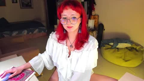 dragonflyliza online show from May 2026 05:31:01 PM