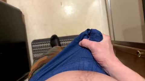 Snapshot of dragonman1219 chatting on February 2026 03:39:01 AM dragonman1219 online show from February 2026 03:39:01 AM