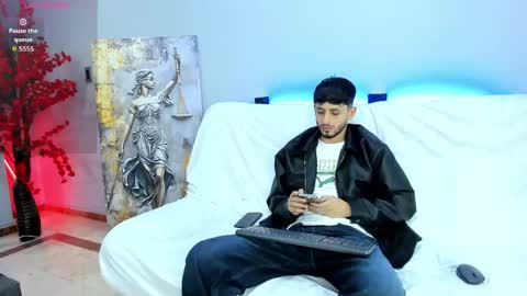 Drake and Zara online show from May 2026 12:22:02 PM