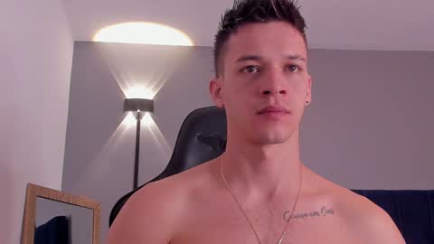 Snapshot of drake_carter1 chatting on January 2025 02:14:01 AM drake_carter1 online show from January 2025 02:14:01 AM