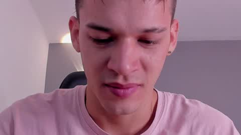 Snapshot of drake_carter1 chatting on January 2025 02:00:02 AM drake_carter1 online show from January 2025 02:00:02 AM