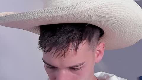 Snapshot of drake_carter1 chatting on October 2025 02:18:01 AM drake_carter1 online show from October 2025 02:18:01 AM