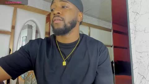 ---Drake--- online show from November 2025 03:11:01 PM