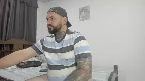 drake whitee Independent Model online show from March 2025 04:12:02 AM