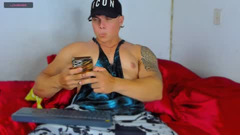 drake_xion1 online show from February 2025 02:06:02 AM