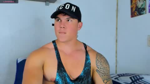 drake_xion1 online show from February 2025 09:52:02 PM