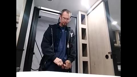 Snapshot of drakefimon chatting on November 2025 08:03:01 PM drakefimon online show from November 2025 08:03:01 PM