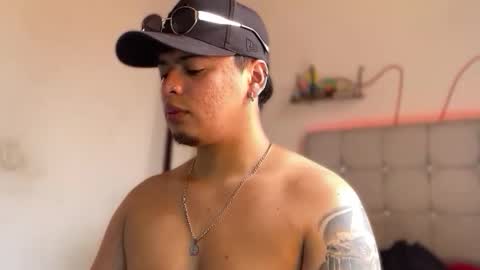 Snapshot of drakenn_ chatting on February 2026 04:35:01 PM drakeeee online show from February 2026 04:35:01 PM