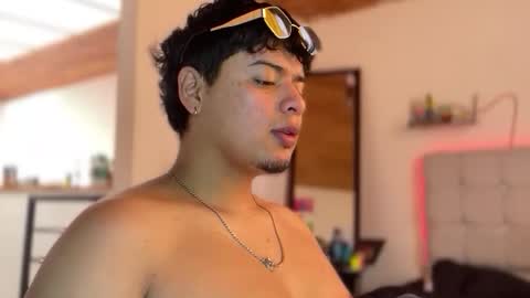 Snapshot of drakenn_ chatting on February 2026 05:08:01 PM drakeeee online show from February 2026 05:08:01 PM