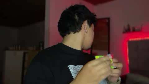 Snapshot of drakenn_ chatting on February 2026 01:45:01 AM drakeeee online show from February 2026 01:45:01 AM