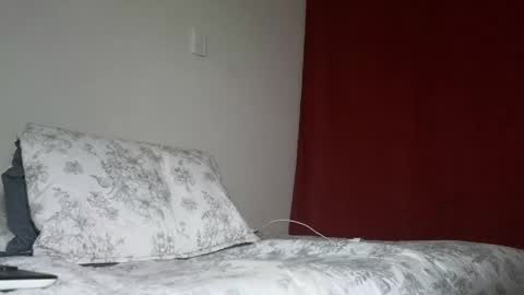 Andrs  Independent Model online show from April 2026 09:57:02 AM