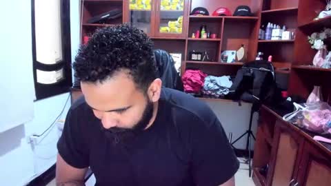 Snapshot of drako_argenti_ chatting on December 2024 03:54:02 PM Drako online show from December 2024 03:54:02 PM