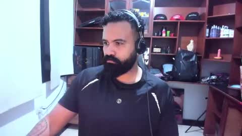 Snapshot of drako_argenti_ chatting on December 2024 08:23:02 AM Drako online show from December 2024 08:23:02 AM