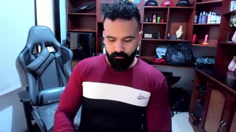 Snapshot of drako_argenti_ chatting on December 2024 05:29:02 PM Drako online show from December 2024 05:29:02 PM