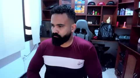 Snapshot of drako_argenti_ chatting on December 2024 08:34:02 PM Drako online show from December 2024 08:34:02 PM