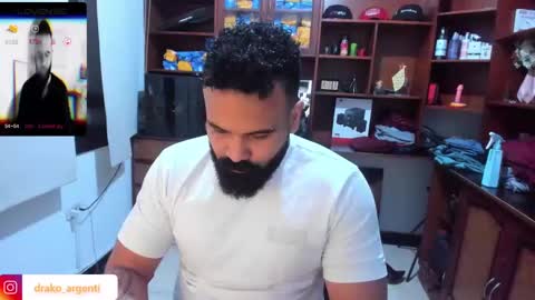 Snapshot of drako_argenti_ chatting on January 2025 05:37:02 AM Drako online show from January 2025 05:37:02 AM