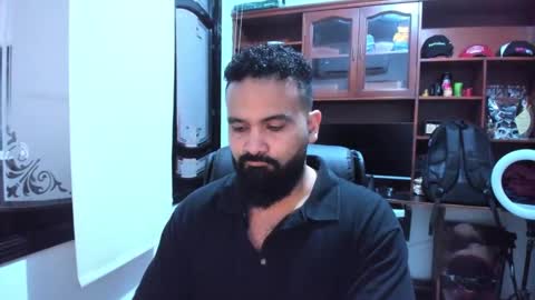 Snapshot of drako_argenti_ chatting on February 2025 08:59:02 PM Drako online show from February 2025 08:59:02 PM