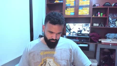 Snapshot of drako_argenti_ chatting on February 2025 06:54:01 AM Drako online show from February 2025 06:54:01 AM