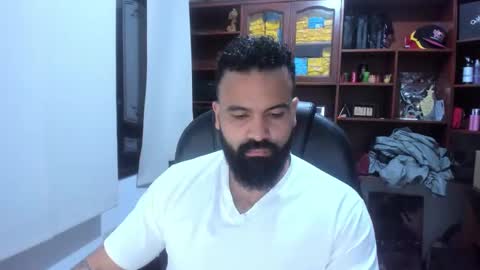 Snapshot of drako_argenti_ chatting on March 2025 04:49:01 AM Drako online show from March 2025 04:49:01 AM