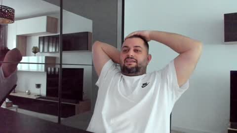 Snapshot of draven_a chatting on January 2025 01:28:01 PM Draven A online show from January 2025 01:28:01 PM