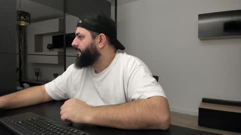 DravenPeak online show from December 2025 07:29:02 PM