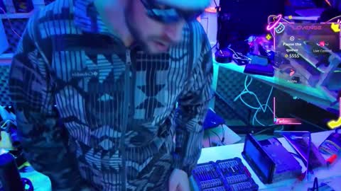 Snapshot of drawingcock chatting on December 2025 04:10:02 AM drawingcock online show from December 2025 04:10:02 AM