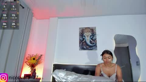 Snapshot of dream_hot14 chatting on April 2026 04:41:01 AM Emma Nico online show from April 2026 04:41:01 AM