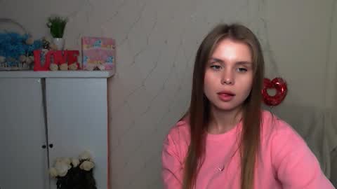 Snapshot of dream_mari chatting on October 2025 10:54:02 AM Mari online show from October 2025 10:54:02 AM