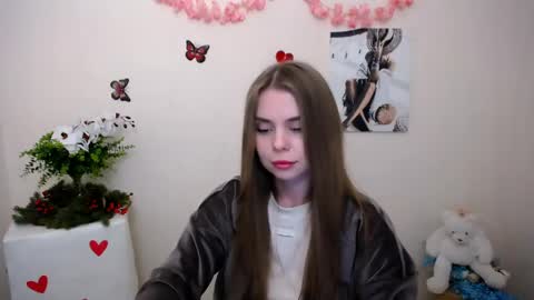 Mari online show from April 2026 06:27:01 AM