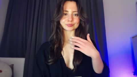 Snapshot of dream_nicole02 chatting on March 2025 06:23:02 PM Nicole online show from March 2025 06:23:02 PM