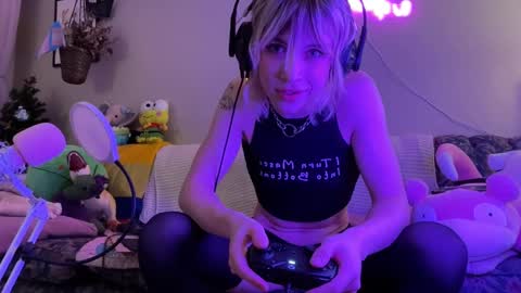 dreamdivyne online show from February 2026 03:14:02 AM