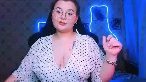 dreamforyoue2 online show from February 2026 07:01:01 PM