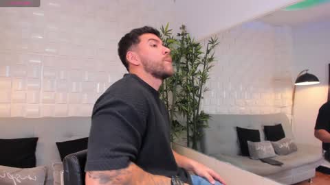 Snapshot of dreammr1 chatting on December 2024 11:58:01 PM cris online show from December 2024 11:58:01 PM