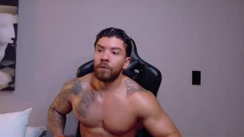 Snapshot of dreammr1 chatting on May 2026 01:24:02 AM cris online show from May 2026 01:24:02 AM