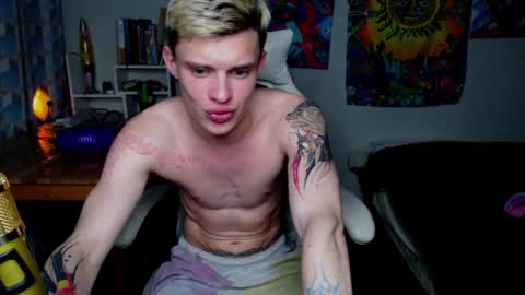 Adam Dream online show from April 2026 03:42:02 PM