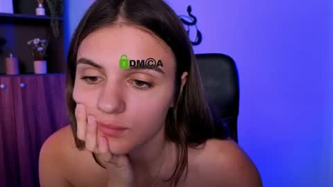 Snapshot of dreamyivyy chatting on July 2026 01:04:02 PM Ivy online show from July 2026 01:04:02 PM