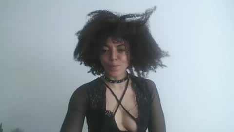 Snapshot of dreamylatina chatting on May 2026 05:40:02 PM DreamyLatina online show from May 2026 05:40:02 PM
