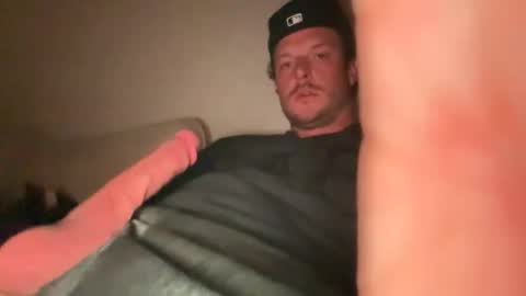 Snapshot of drew885 chatting on April 2026 04:46:01 AM drew885 online show from April 2026 04:46:01 AM