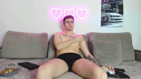 driftforlife online show from December 2025 01:29:02 PM