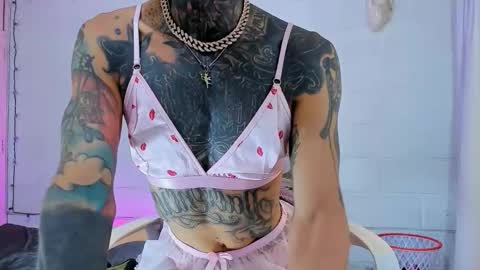 drippyorlove online show from June 2026 07:16:02 PM