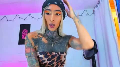 drippyorlove online show from July 2026 06:37:01 PM