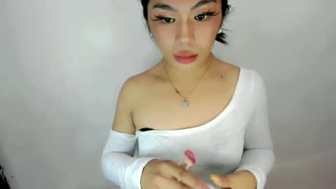 miss. Erika online show from September 2025 11:04:02 AM