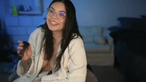 Snapshot of drizzypeach602 chatting on December 2024 02:56:02 AM Drizzypeach602 online show from December 2024 02:56:02 AM