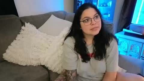 Drizzypeach602 online show from May 2026 04:30:02 AM