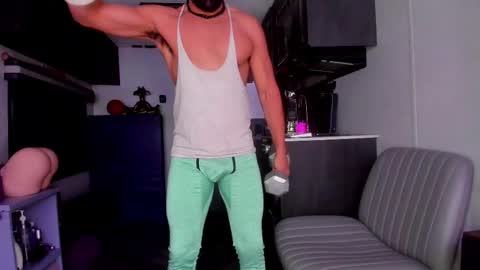 Snapshot of drizzys_room chatting on December 2025 10:09:02 AM DirtyDrizzy online show from December 2025 10:09:02 AM