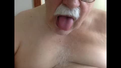 Snapshot of drnick069 chatting on December 2025 03:40:02 PM drnick069 online show from December 2025 03:40:02 PM