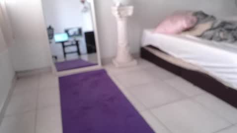 Snapshot of drogama chatting on February 2025 12:28:01 PM Drogama online show from February 2025 12:28:01 PM