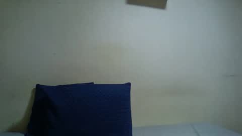 Snapshot of dronae chatting on January 2026 12:13:01 AM dronae online show from January 2026 12:13:01 AM