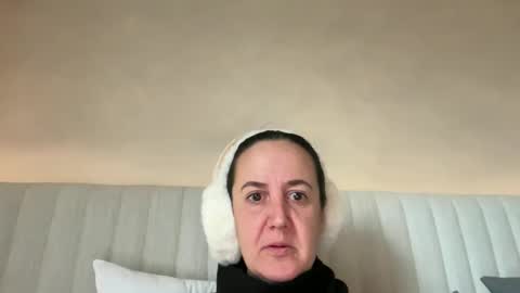 Dr. Resa online show from February 2026 06:42:02 AM