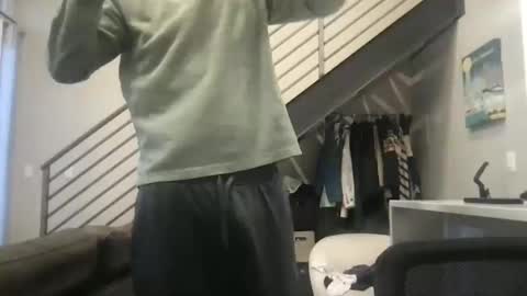 Snapshot of drsexy936815 chatting on February 2026 01:48:02 AM Lets Meet Up online show from February 2026 01:48:02 AM